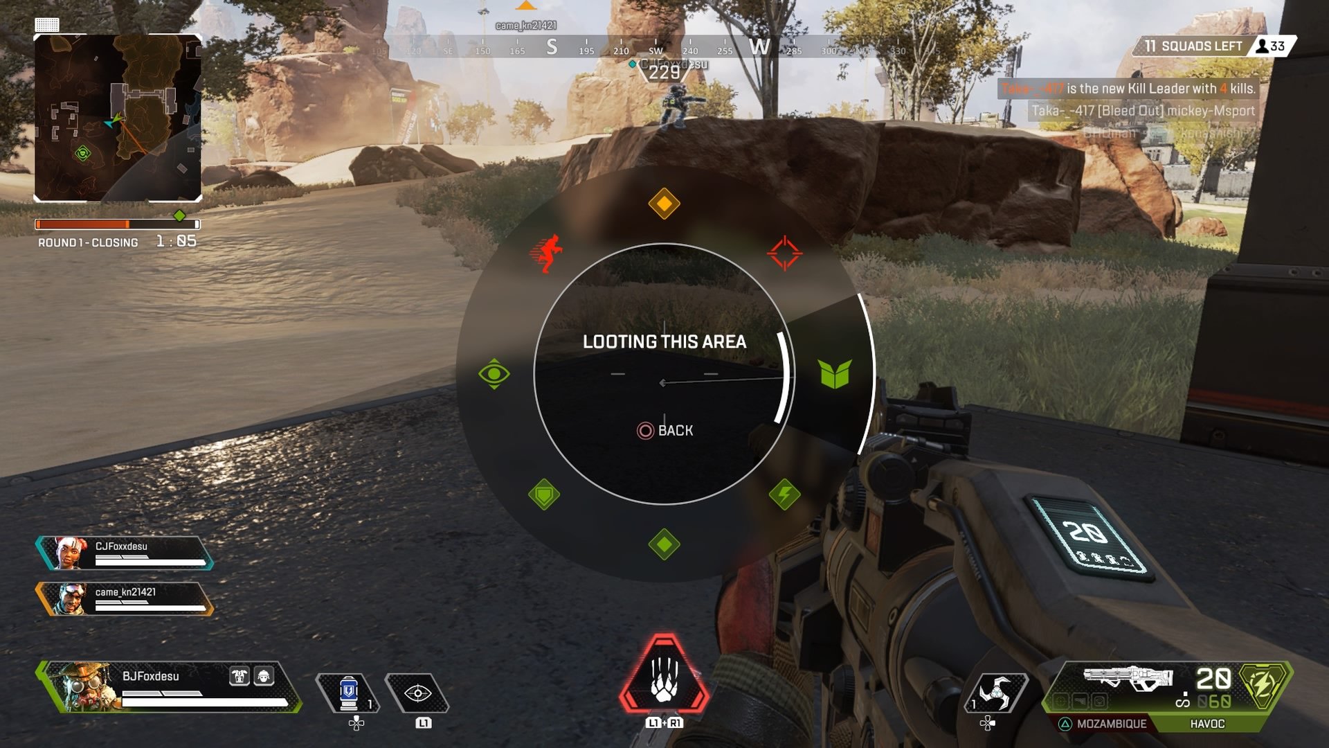 「こっちへ行こう」、「良いアイテムあるぜ」などシームレスかつ無言で指示を出せる、便利なシステムだ