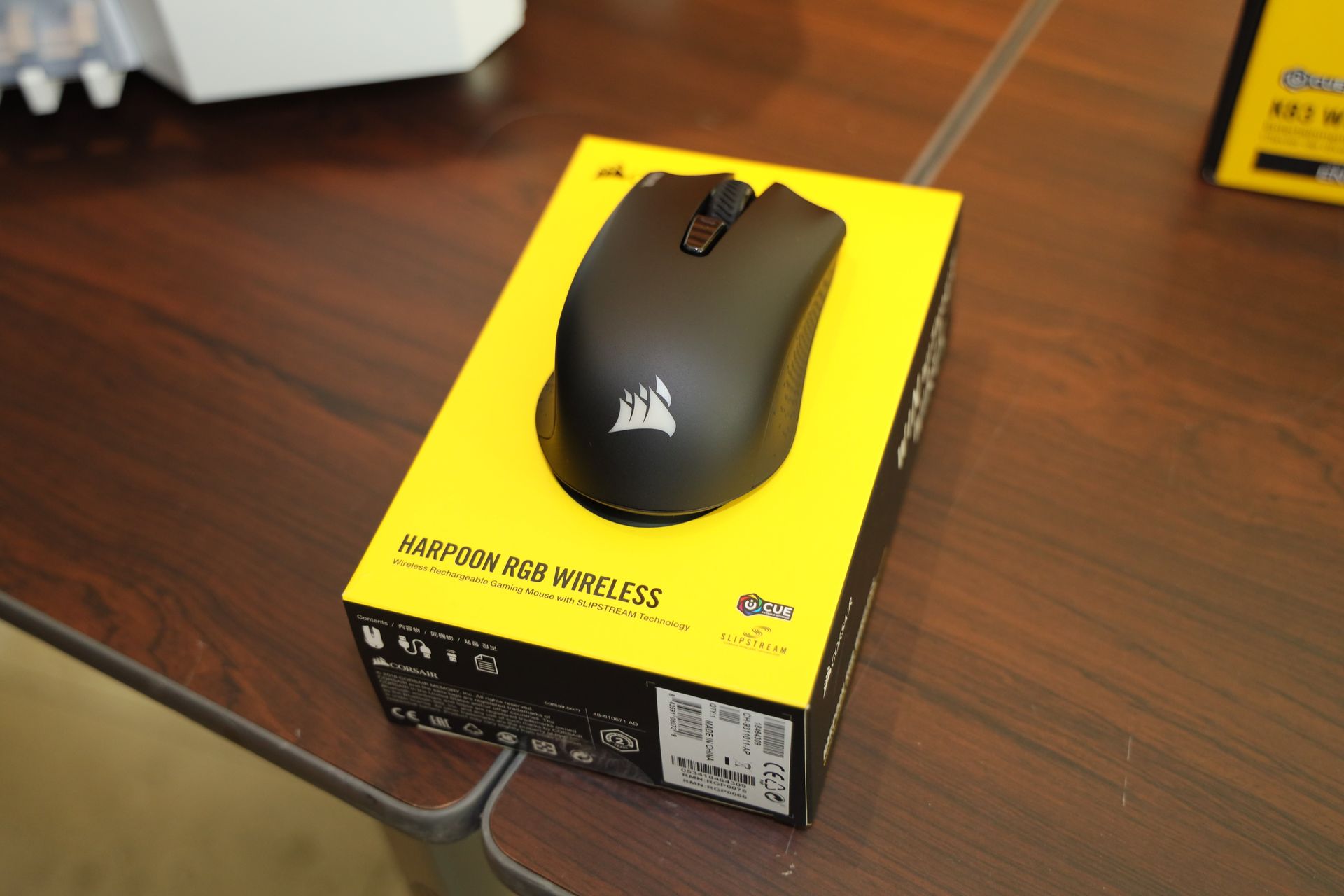 「Harpoon RGB Wireless」