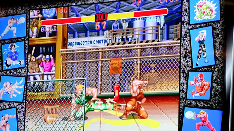 緑がBFTでオレンジがマイクロネットワークテクノロジーズ。危なげなく最初の1セットを取っていくBFT