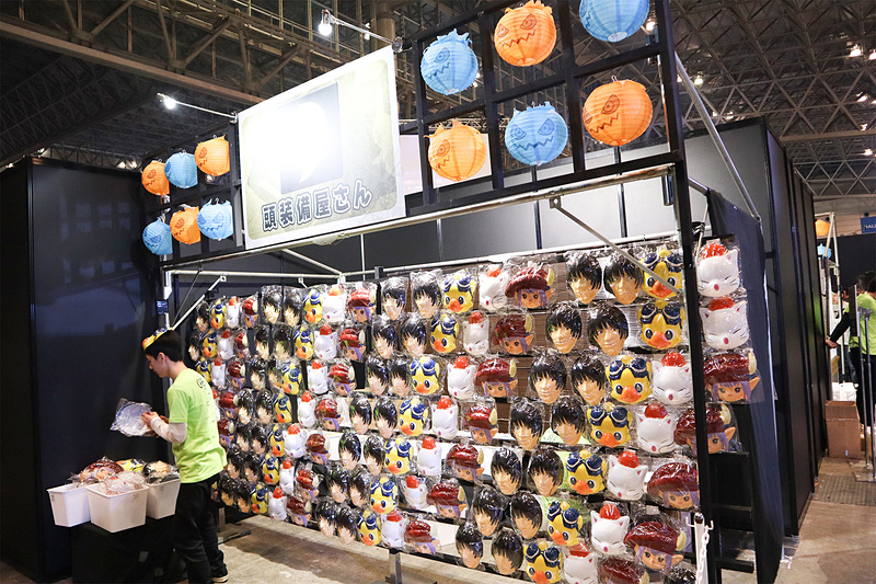 話題沸騰のアサヒお面を販売する「頭装備屋さん」