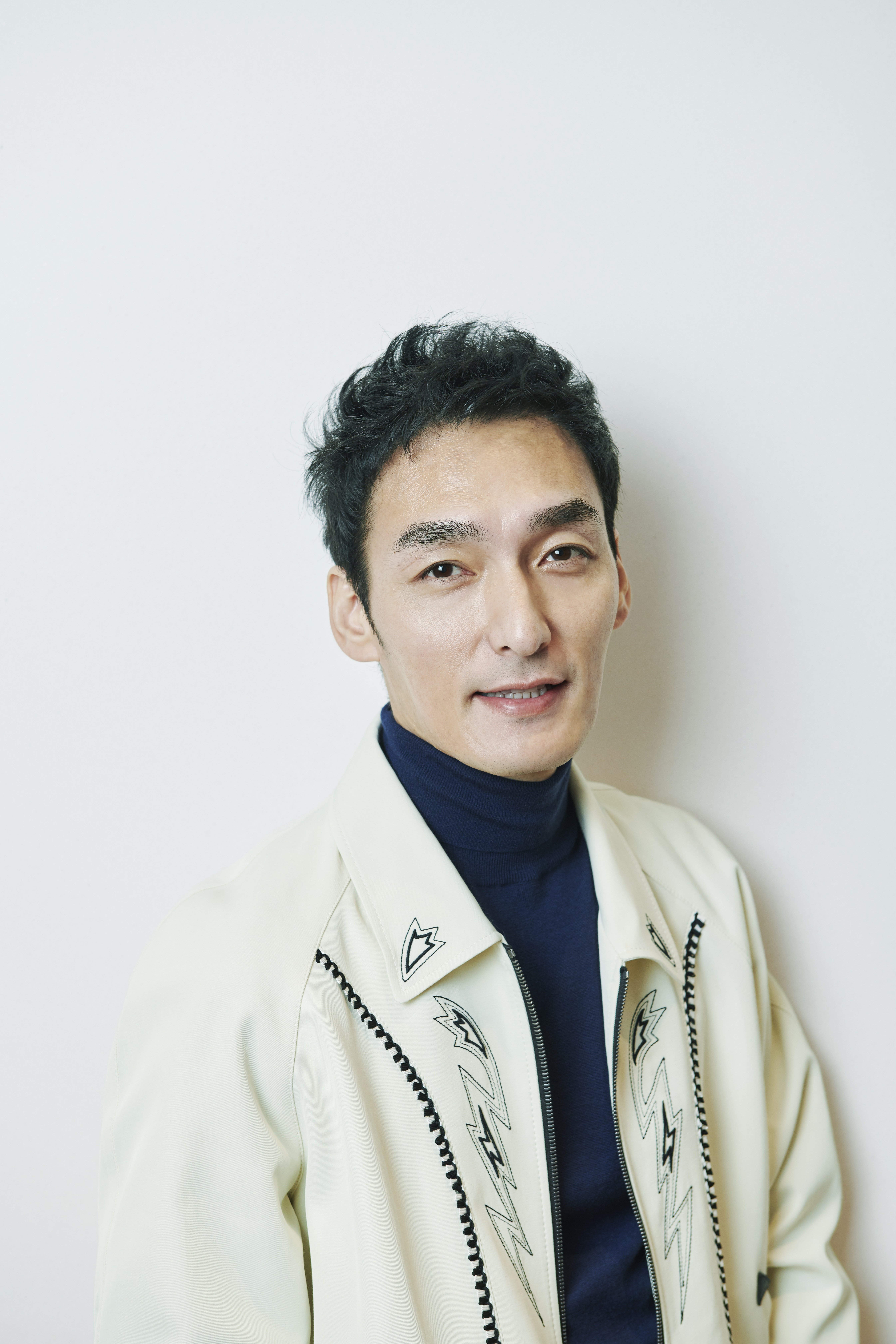 星ドラにどハマりしていまして、皆さんと一緒にいろんな冒険がしたいと思っています。ぜひこの歌とともにお楽しみください