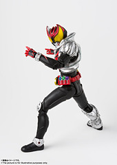 S.H.Figuarts （真骨彫製法） 仮面ライダーキバ キバフォーム