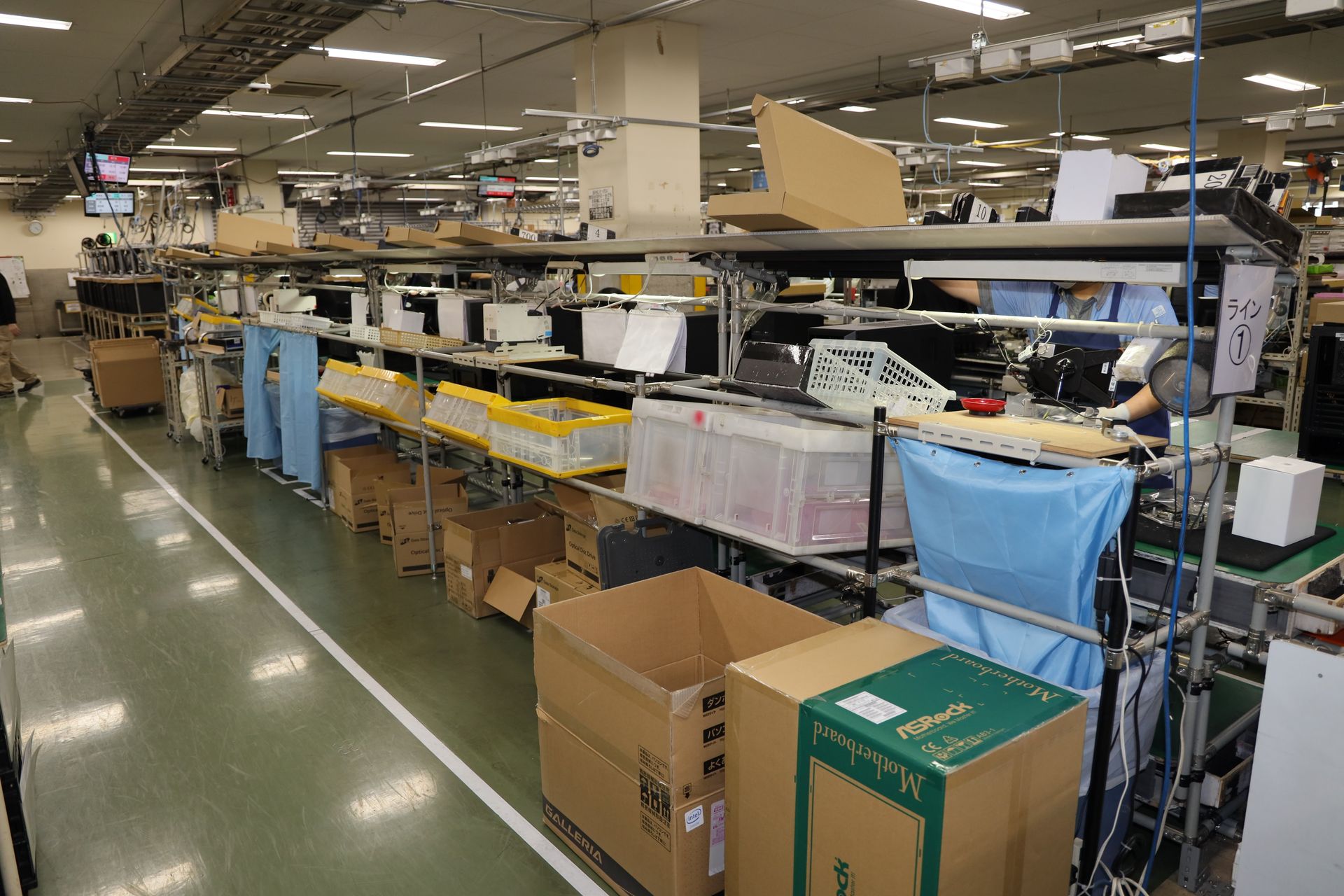 こちらが製造エリア