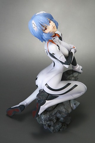 ヱヴァンゲリヲン新劇場版」より綾波レイの1/6スケールフィギュアが