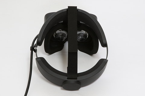 家庭用ゲーム機本体  rift s Oculus Riftの新型“Rift S”が発表。外部センサーいらずのPC用VR