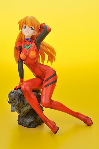ヱヴァンゲリヲン新劇場版」よりアスカの1/6スケールフィギュアが新