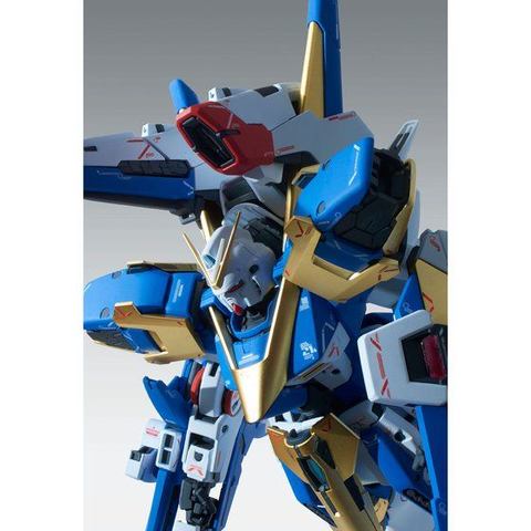 宇宙世紀最強機体を君の手に！ 「MG 1/100 V2アサルトバスターガンダム