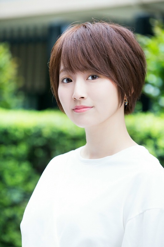 コハク役：花守ゆみりさん