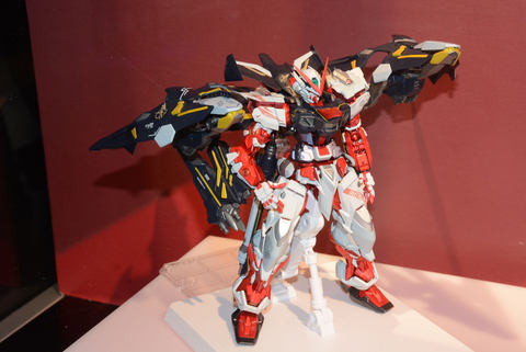 メタルビルド。ストライクガンダム.オルタナティブストライク。 METAL BUILD ライトニングストライカー（オルタナティブ