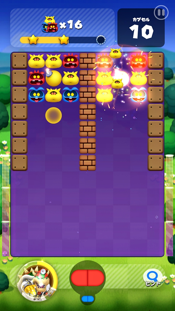 爆弾は、同じ色を3つ揃えると爆発する。影響範囲は爆弾を中心とした周り8マスで、破壊可能な壁を壊したり爆弾の色にかかわらず爆風内のウイルスを消す。氷付けなどになっているウイルスは、剥き出し状態になる