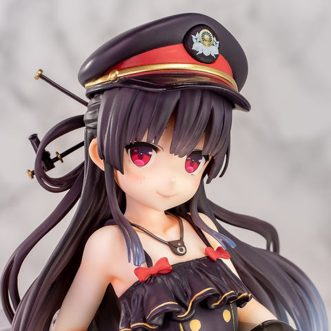 ピチピチのスク水がきわどい！ 「まいてつ」より「ハチロク」が