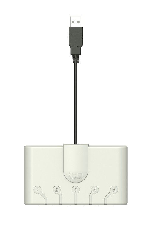 「マルチタップ for PCエンジン mini」。発売日：2020年3月19日。価格：3,402円（税込）