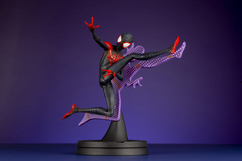 スパイダーマンは1人じゃない。「スパイダーマン：スパイダーバース