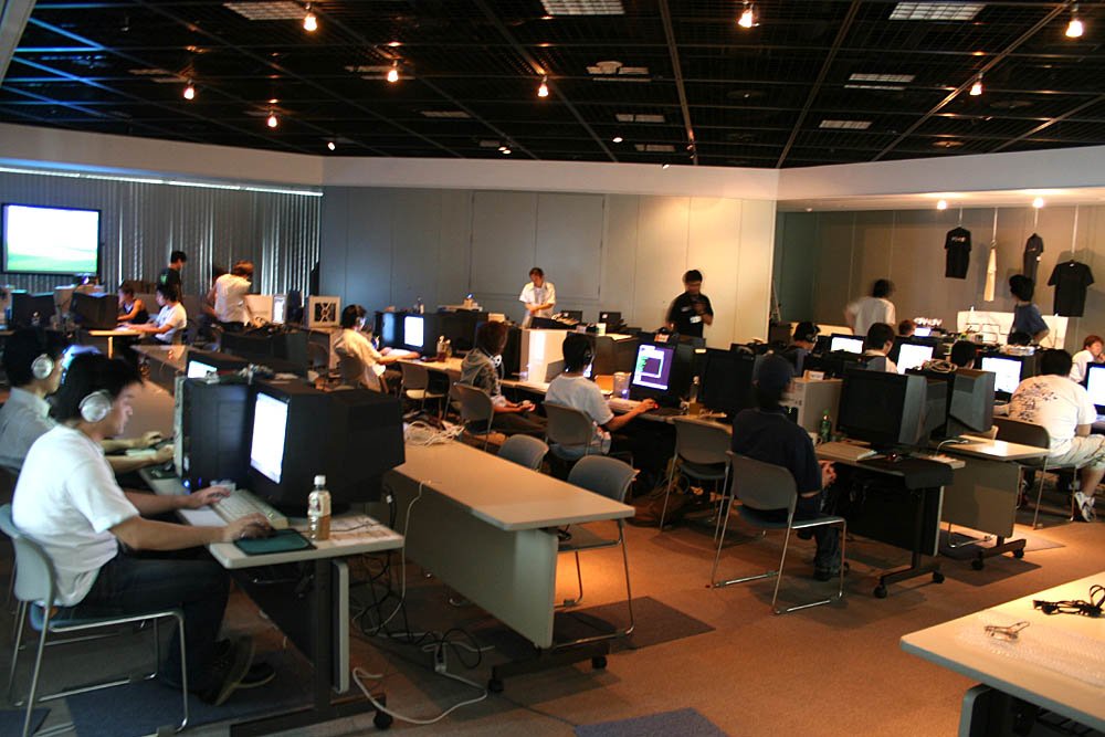 2005年から2007年にかけて6回開催されたBIGLAN。徐々に規模が大きくなっていった