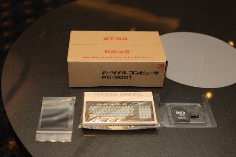 速報】40年の時を経てあの名機がミニサイズで復活！「PasocomMini PC