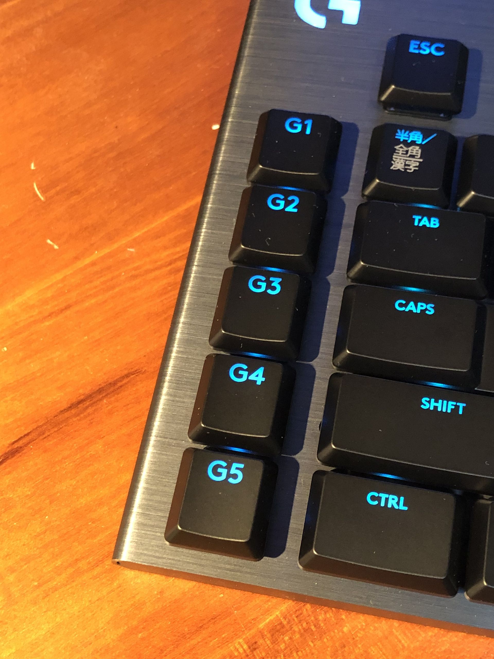 「G913/813」がハイエンドたるゆえんの1つであるGキー。左サイドにあるため、使いこなすためには慣れが必要だが、設定自体はドラッグアンドドロップで楽々