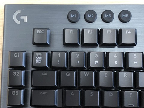 【生産終了】Logicool G813ゲーミングキーボード Amazon.co.jp: Logicool G ゲーミングキーボード G813-CK 有線