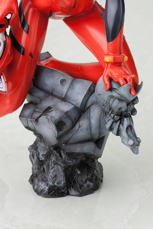 台座は「エヴァンゲリオン改2号機」をイメージした作りに