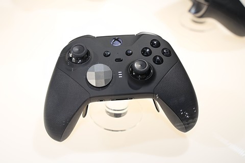 Xbox Elite Wireless Controller Series 2」、さらなるギミックが