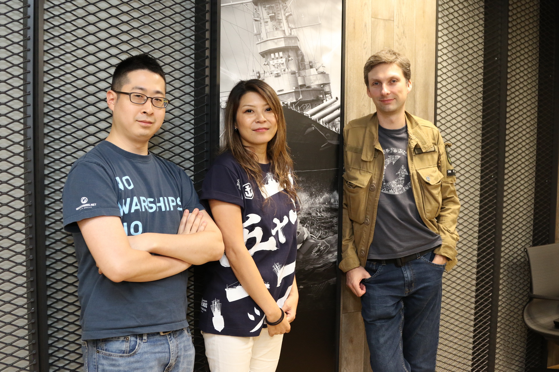 右からWargaming エグゼキューティブ プロデューサー アルトゥール・プロセニック氏、ウォーゲーミングジャパン 「World of Warships ：Legends」リージョナルパブリッシングプロデューサー 澤井陽子氏、リージョナルパブリッシングプロデューサー マックス・キム氏