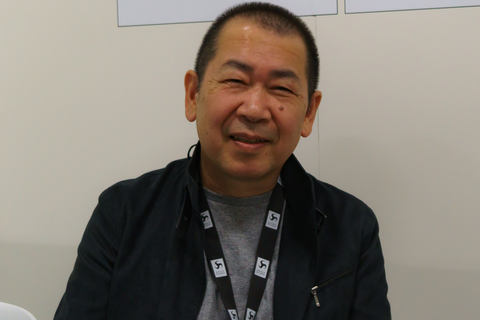 インタビュー】推しキャラは旅館の女将!? 「シェンムーIII」鈴木裕氏