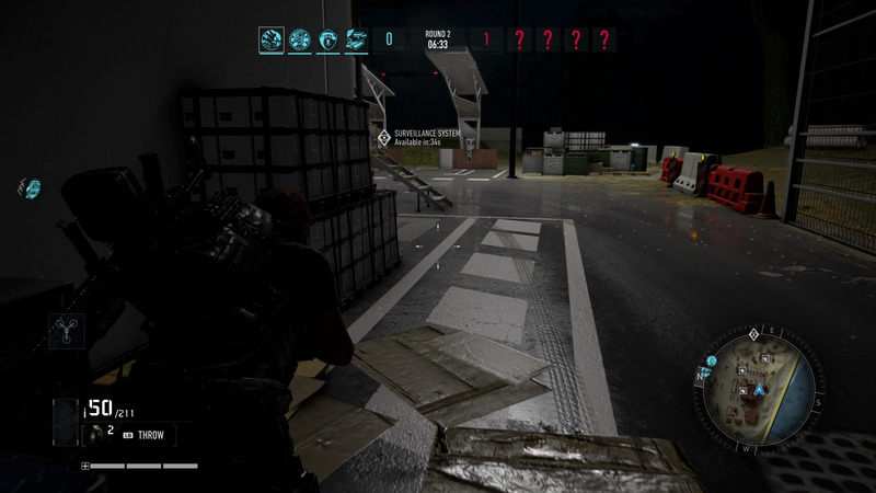 暗い場所で使えるナイトビジョンモードもある。ちなみに、ある程度時間が経過すると「PUBG」や「FORTNITE」のようにプレイエリアが狭まってくる