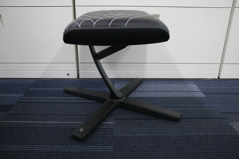 0度より57度までの調整が可能になっている