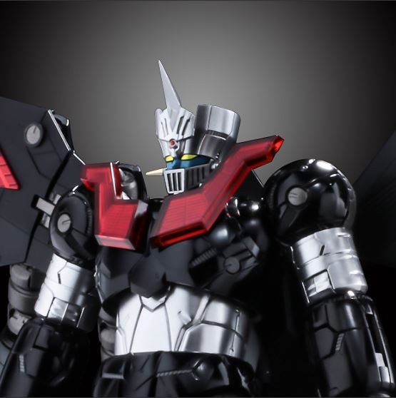 マグネット接続により「パイルダー・オン」時の安定感も確保されている