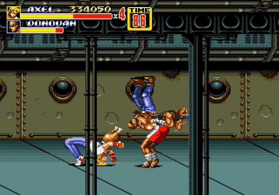 敵に挟み撃ちにされるとかなり不利になる。近くいる敵を投て他の敵を巻き込むなどして、左右どちらかにまとめながら戦うようにしたい