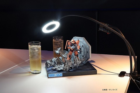 懐かしの昭和おもちゃをロボットアニメーション酒場「ROBOT