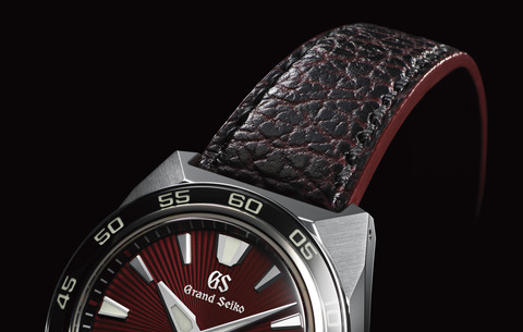 セイコーとゴジラがコラボ！ 130万円の腕時計が登場！ - GAME Watch