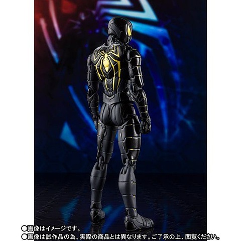 漆黒のボディにイエローが映える！ 「Marvel's Spider-Man」より