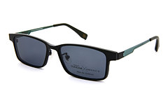 機動戦士ガンダム40周年記念！ コラボメガネと1/7スケールRX-78-2