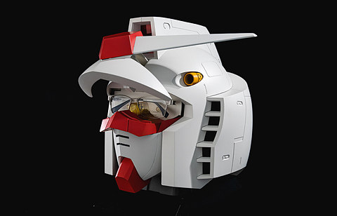 機動戦士ガンダム40周年記念！ コラボメガネと1/7スケールRX-78-2