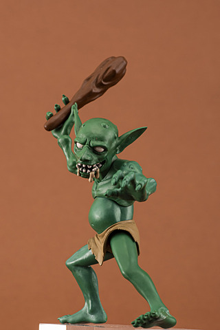 女騎士と一緒にどうぞ。アクションフィギュア「わくわく！ ゴブリン村