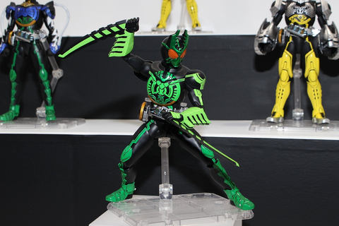 S.H.Figuarts（真骨彫製法） 仮面ライダーオーズ」のコンボが勢揃い