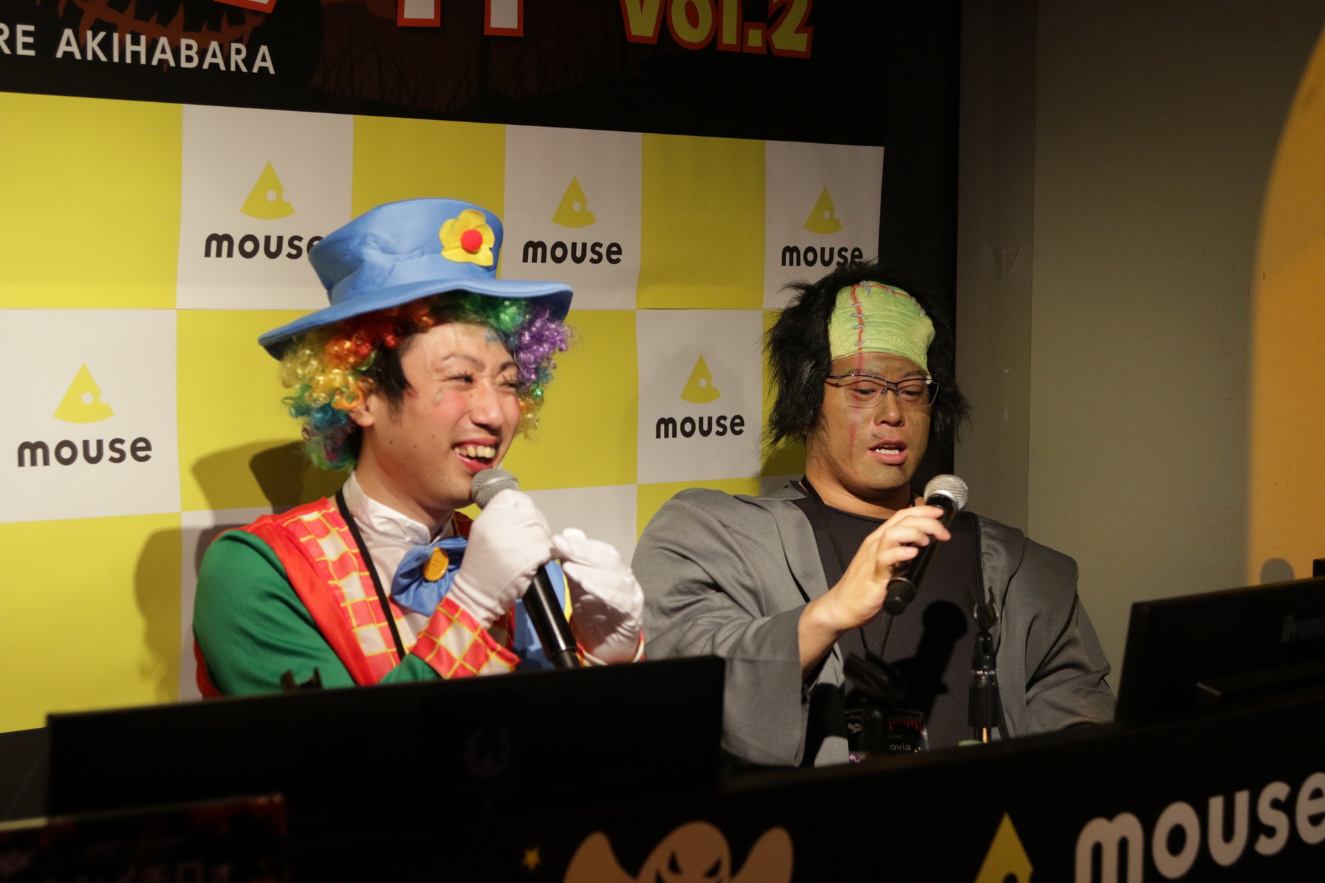 解説をつとめたのはシンイチロォさんとDetonatioN Gaming所属プロゲーマーMelofoviaさん