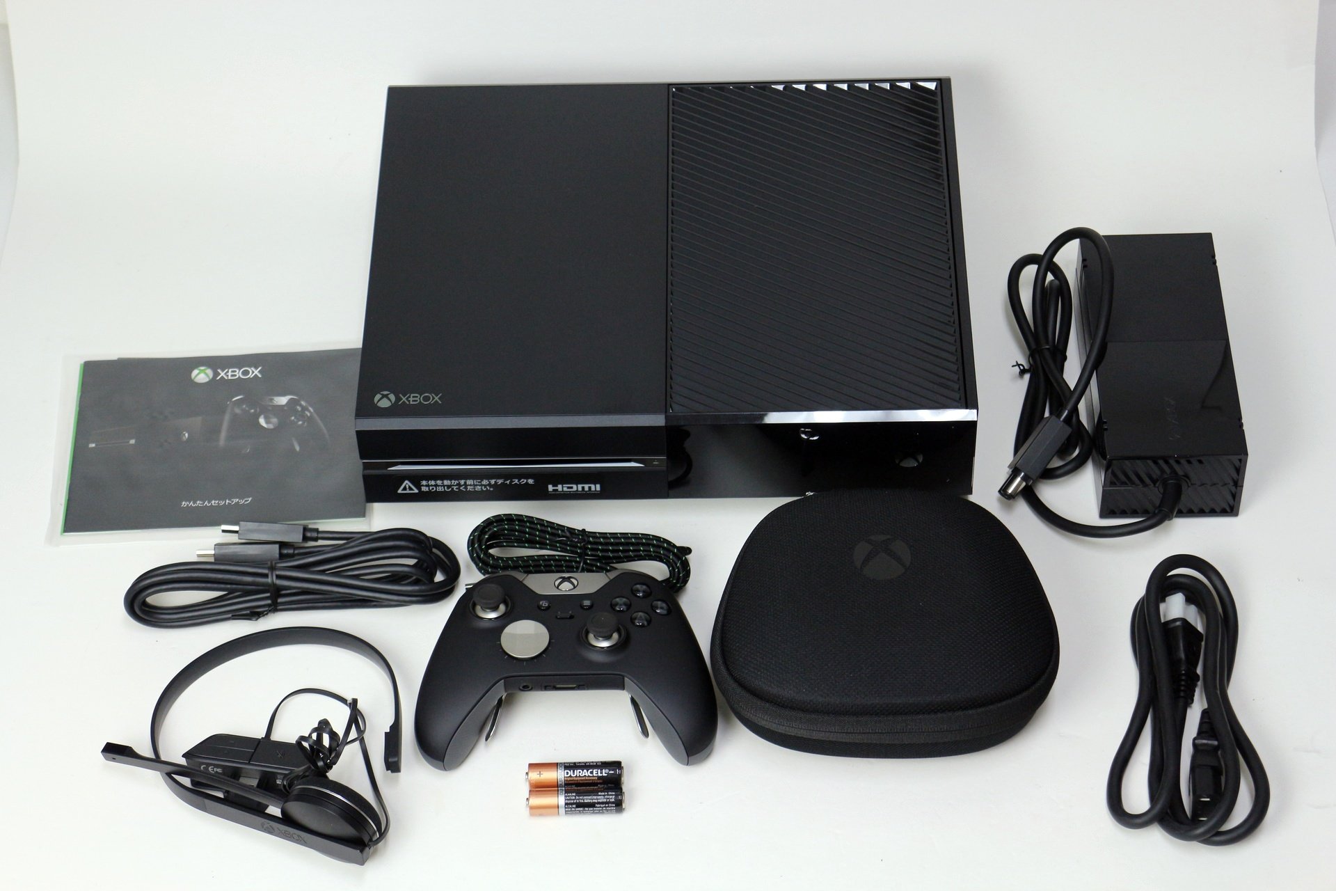 最初に登場したのは、Xbox One Eliteの同梱コントローラーとしてだった（2015年、<a href="https://game.watch.impress.co.jp/docs/review/731955.html" class="n" target="_blank">参考記事</a>）