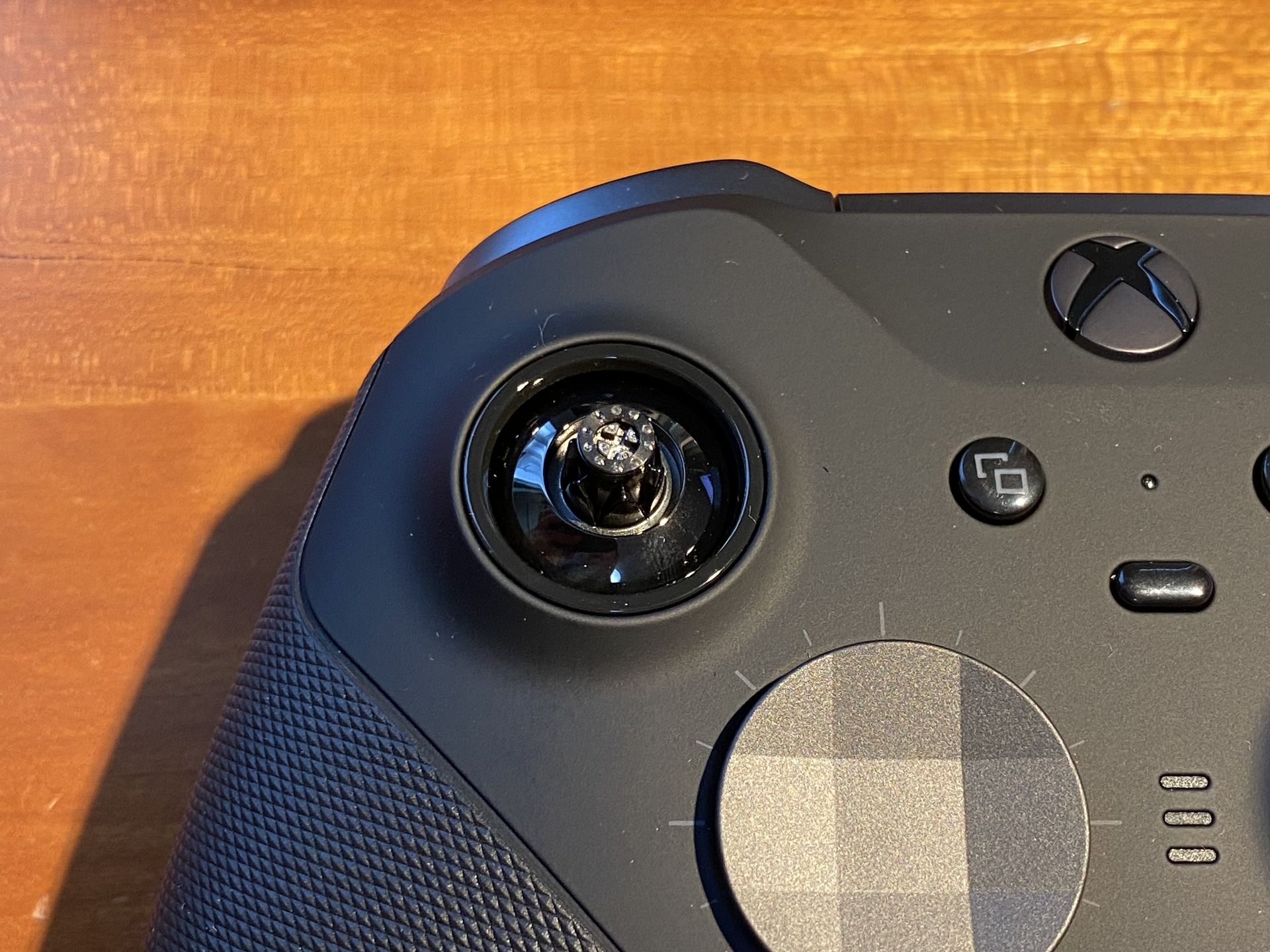 真ん中の状態。Xbox OneとXbox 360の中間