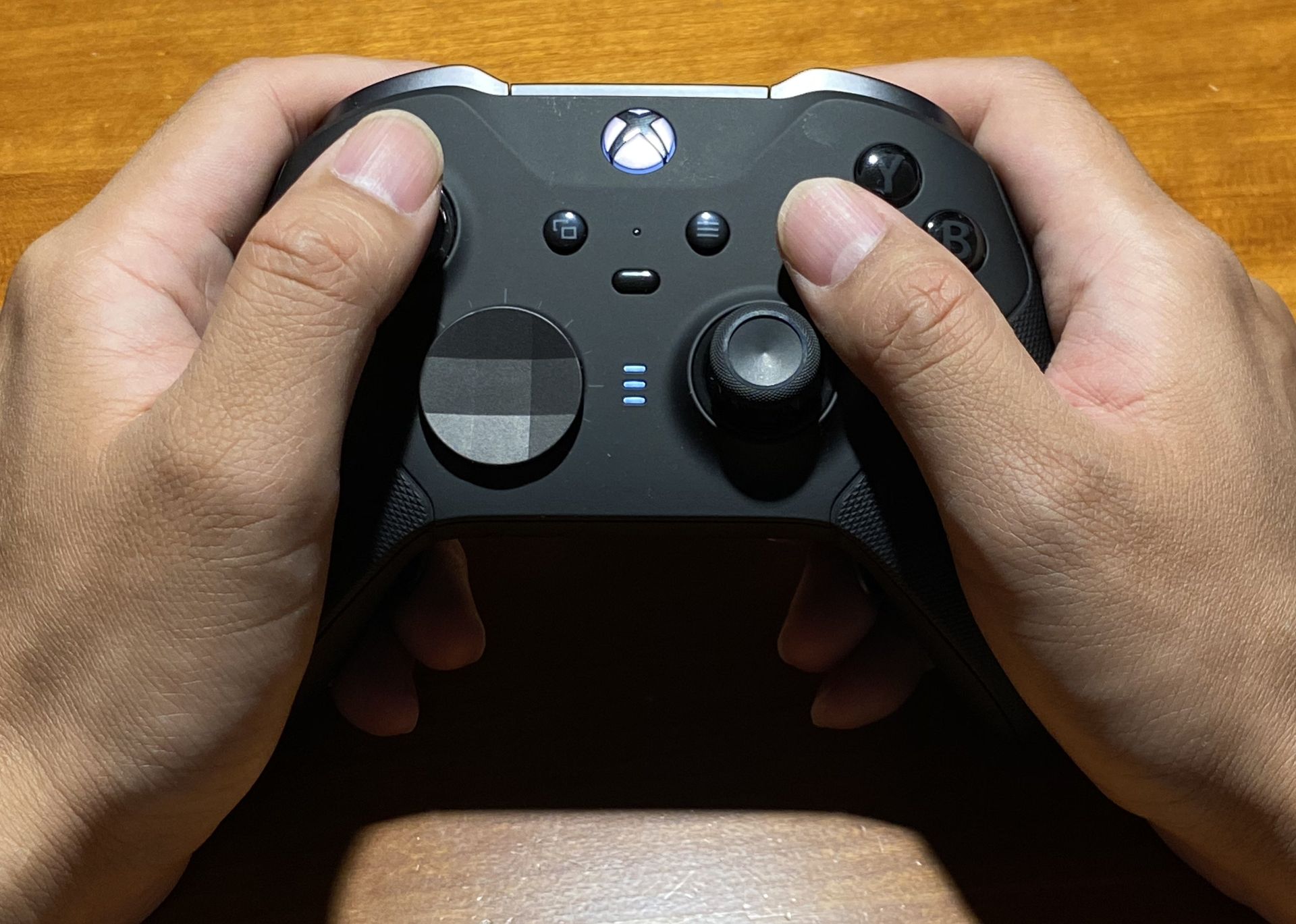 写真ではわかりにくいが、未だかつてないグリップ感でガッチリ握れる