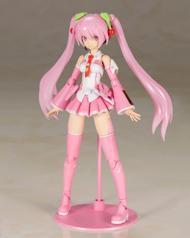 フレームアームズ・ガール」と「初音ミク」がコラボ！ 桜をイメージ