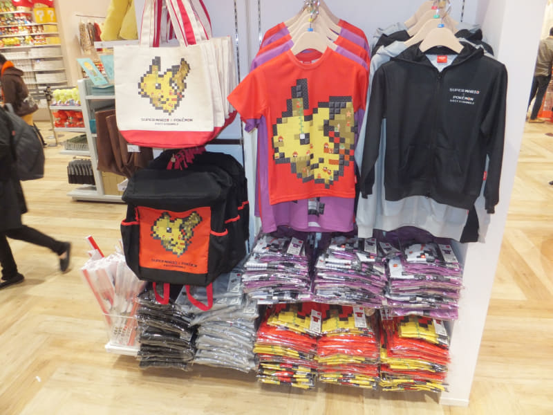 店外の外階段にもサプライズが！