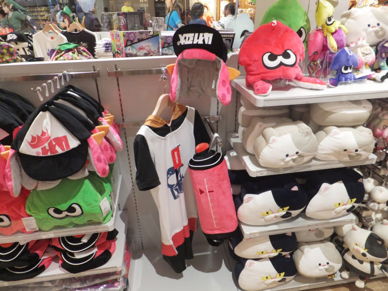 店外の外階段にもサプライズが！