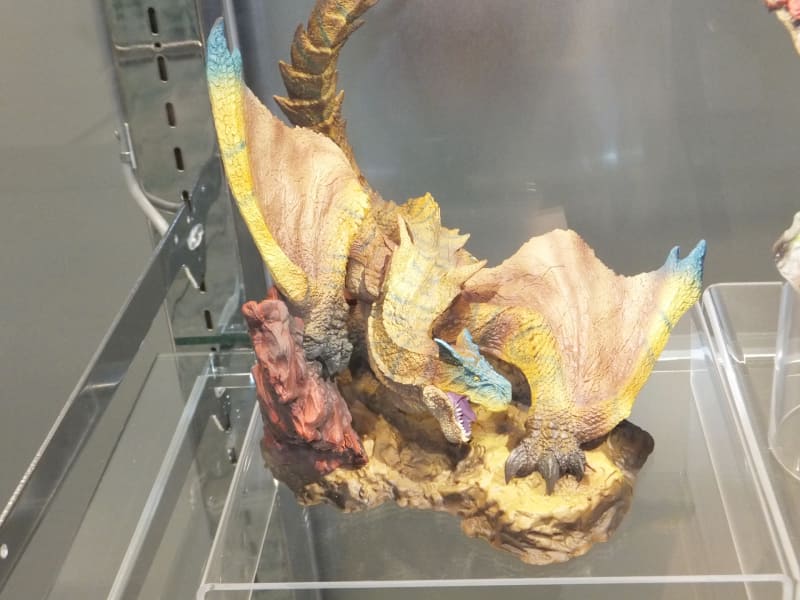 フィギュアの展示もある