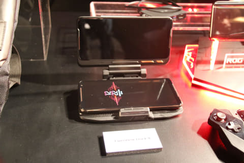 ROGphone×2台ROGphone2×1台512GB モンスタースマホ、日本上陸！ASUS JAPAN、「ROG Phone II」製品発表会