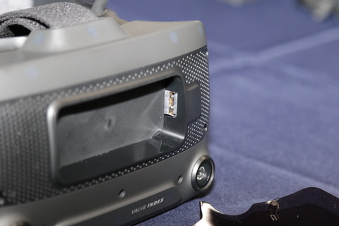 次世代VRヘッドセット「VALVE INDEX」を一足先に体験してきました