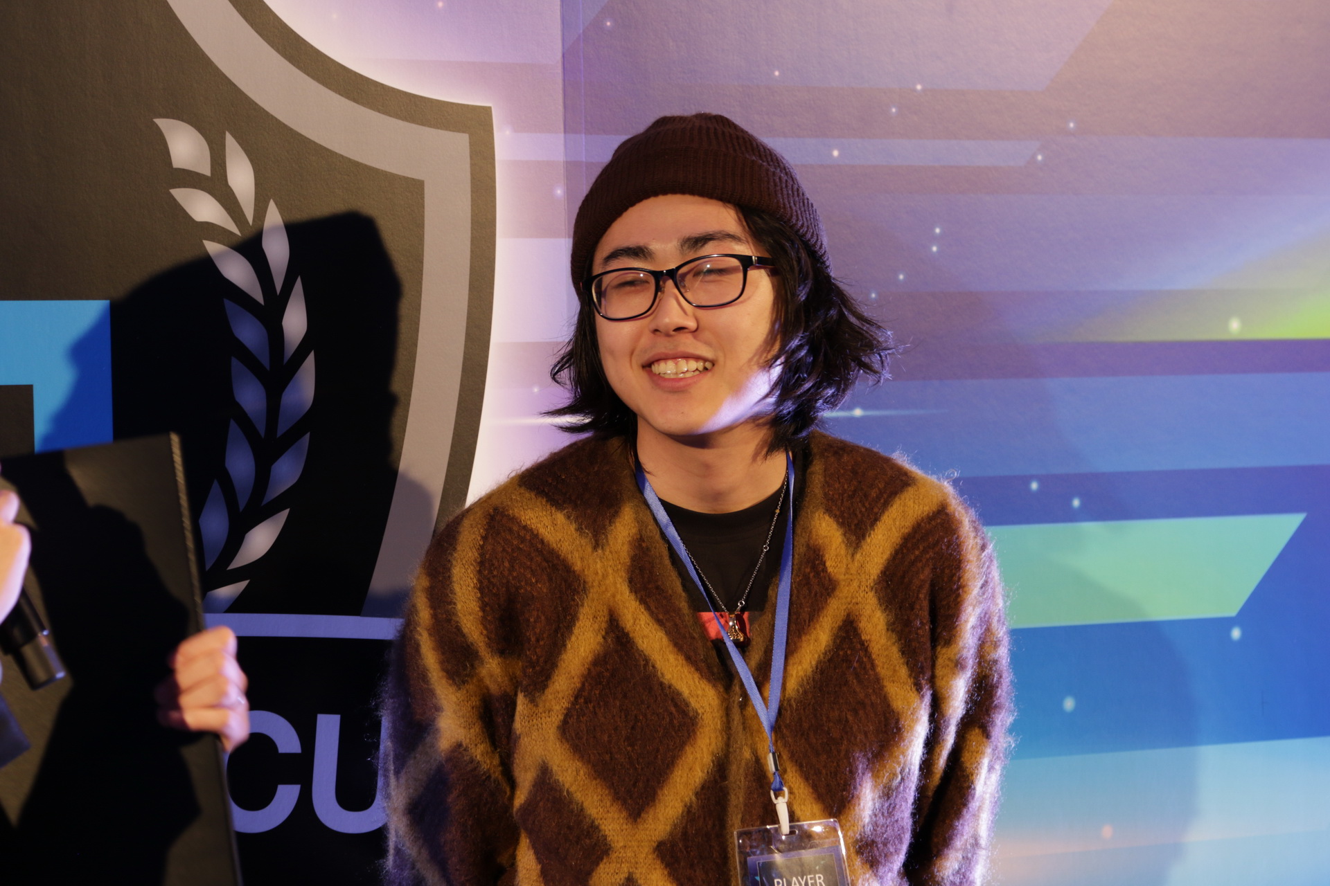 ビクロイを取って笑顔のDiscentra.jp選手