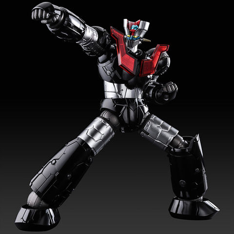 黒光りする漆黒のボディ。「マジンガーZ」のアクションフィギュアが