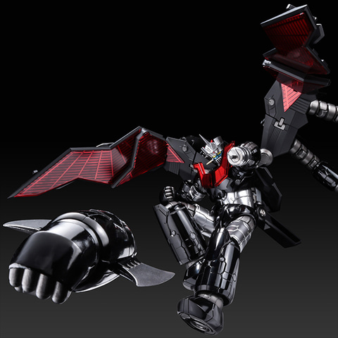 黒光りする漆黒のボディ。「マジンガーZ」のアクションフィギュアが