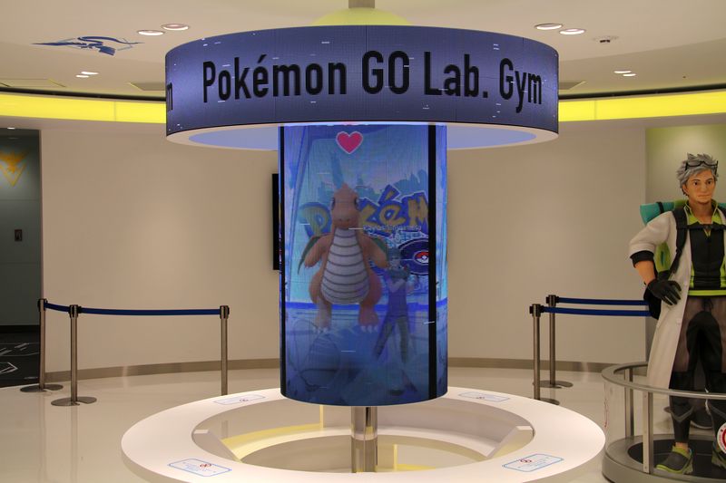 防衛中のトレーナー